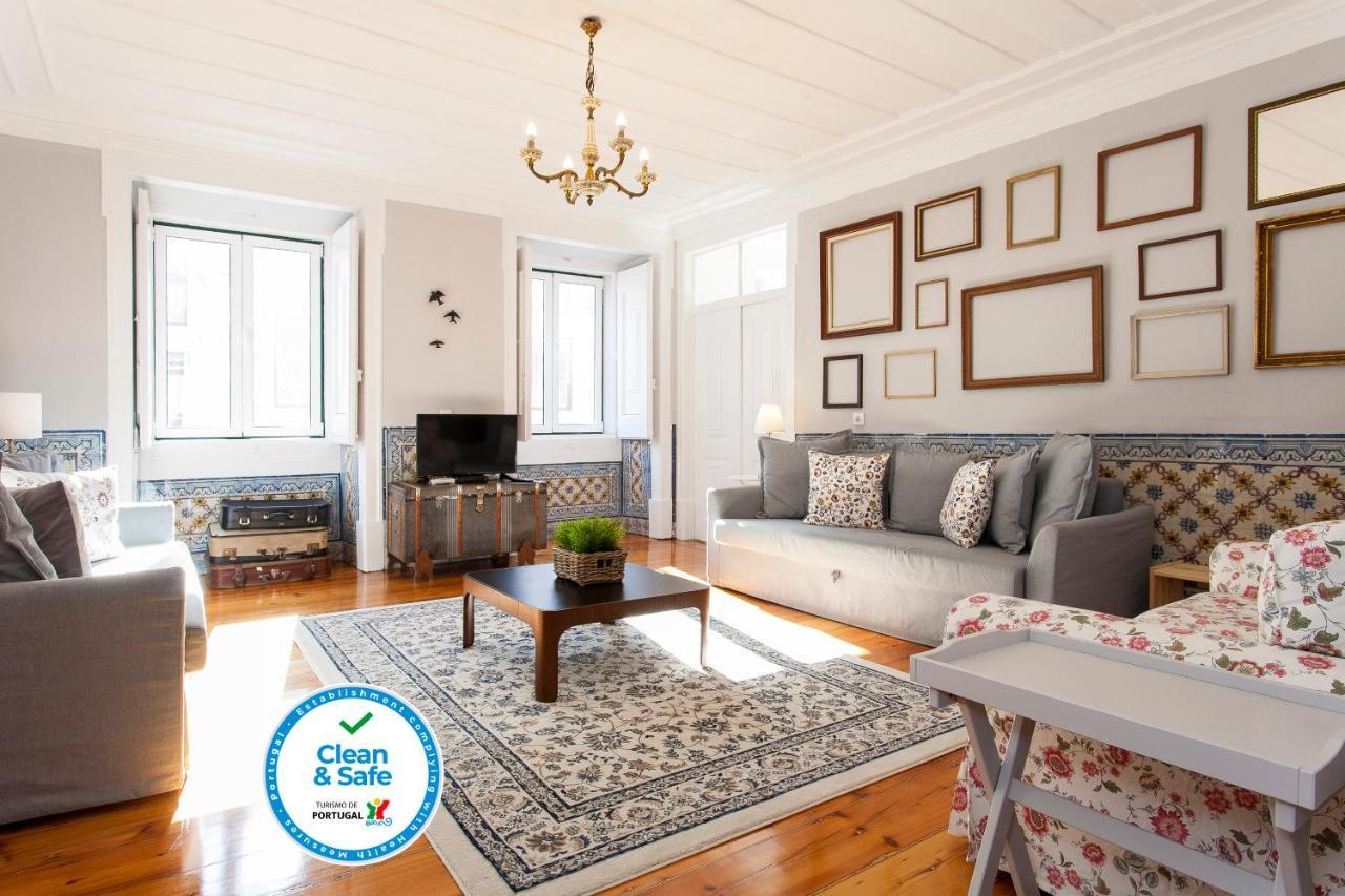 Camoes By Central Hill Apartments Lisboa Ngoại thất bức ảnh