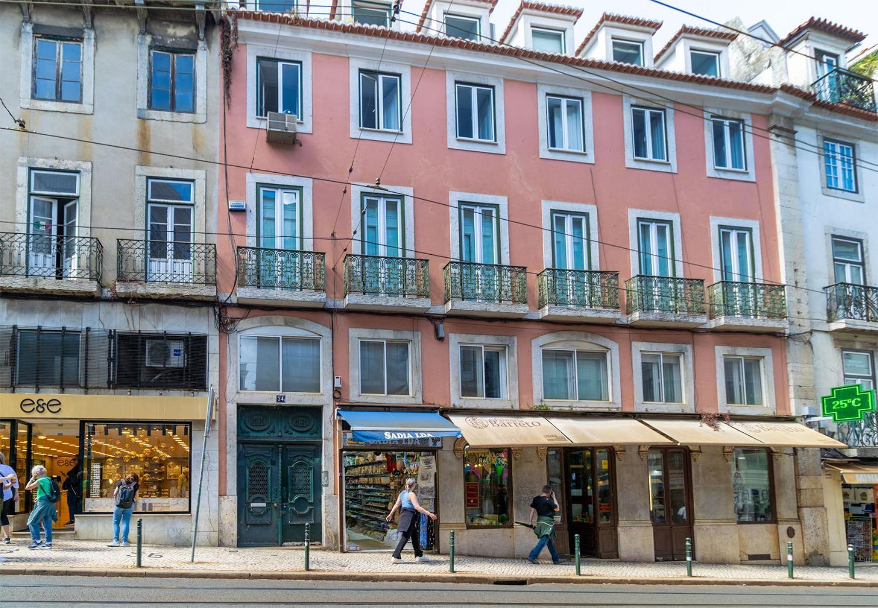 Camoes By Central Hill Apartments Lisboa Ngoại thất bức ảnh